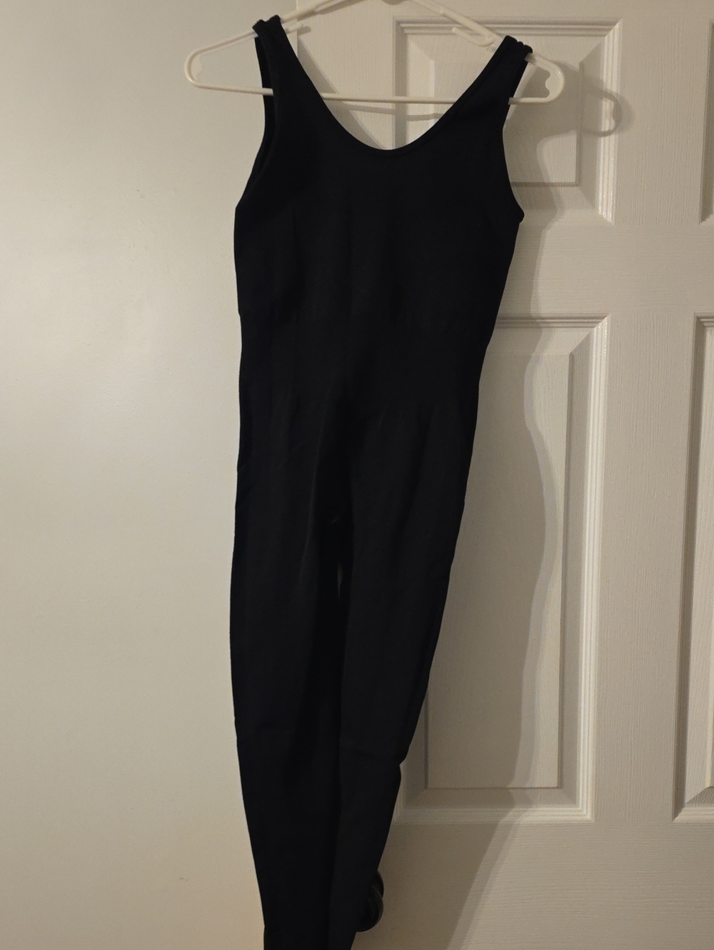 Women’s Black Sleeveless Jumpsuit